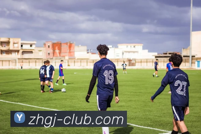 尊皇国际俱乐部APP 高清赛事图